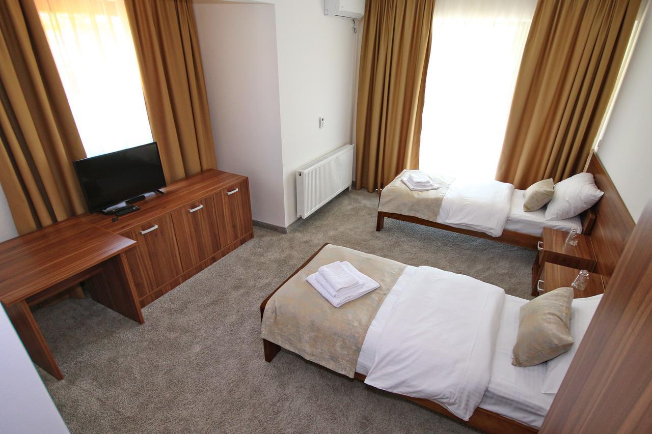 Hotel Novalic Konjic Eksteriør billede