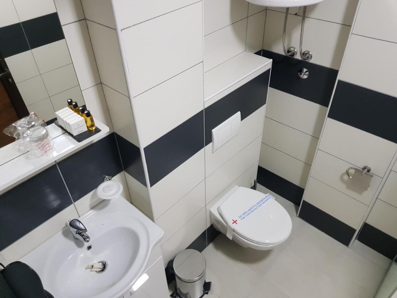 Hotel Novalic Konjic Eksteriør billede